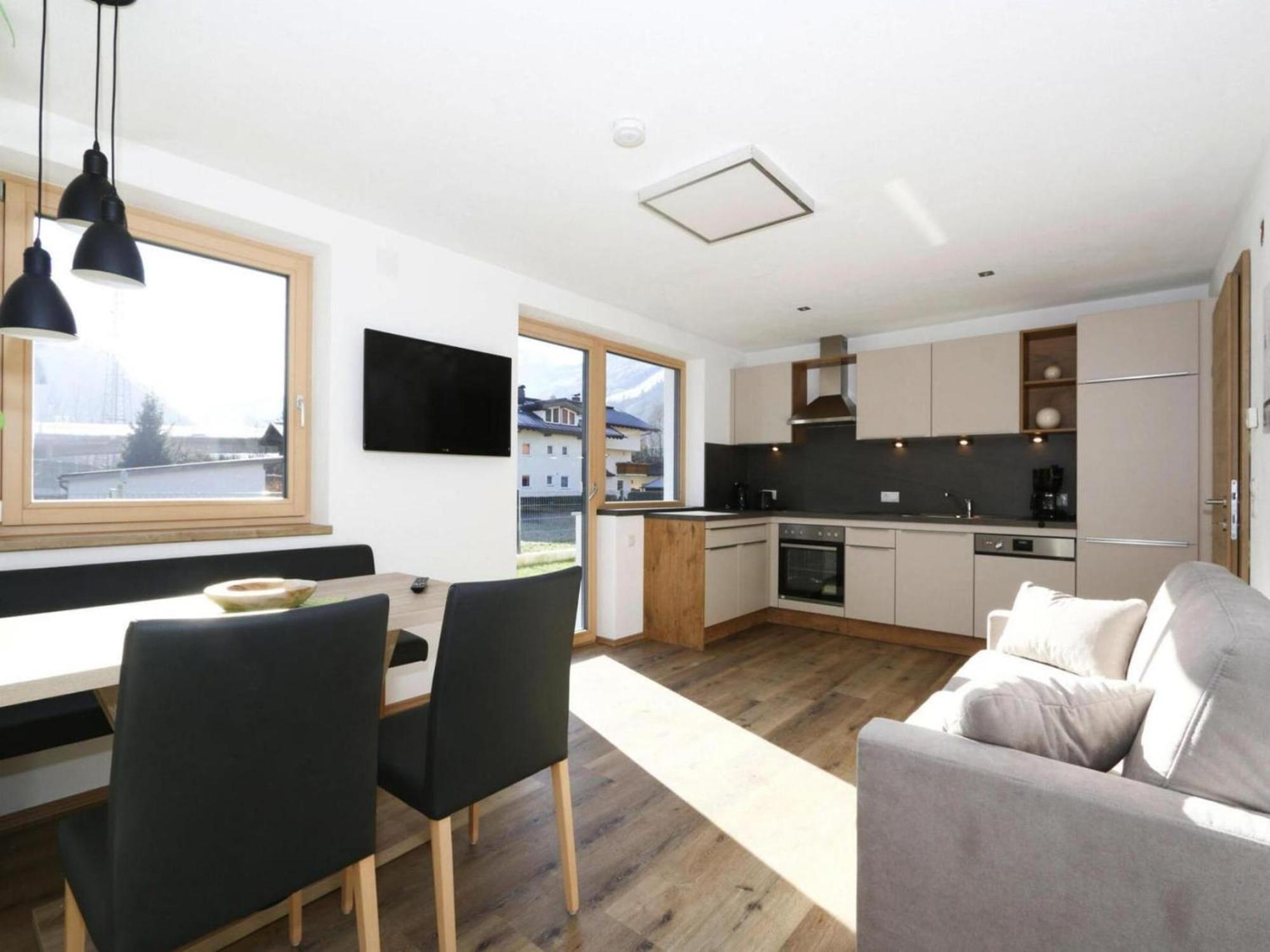 Apartment In Aschau At The Lake Aschau Im Zillertal Exterior foto